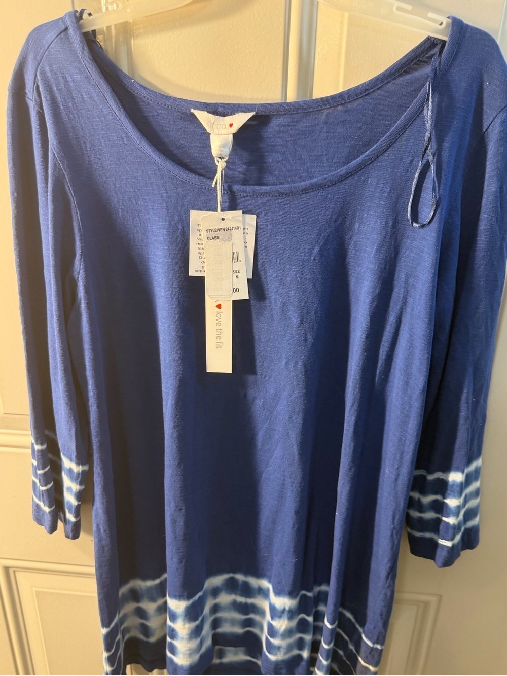 intro. Navy Scoop-Neck Tunic with White Tie-Dye Hem